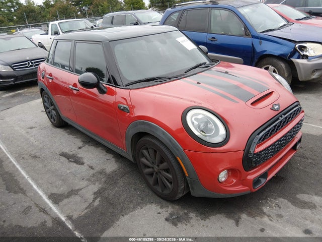 Auction sale of the 2016 Mini Hardtop Cooper S, vin: WMWXU3C5XG2D30240, lot number: 46185298