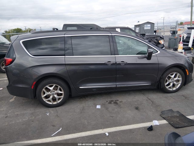 Aukcja sprzedaży 2017 Chrysler Pacifica Touring-l, vin: 2C4RC1BG1HR794815, numer aukcji: 46185365