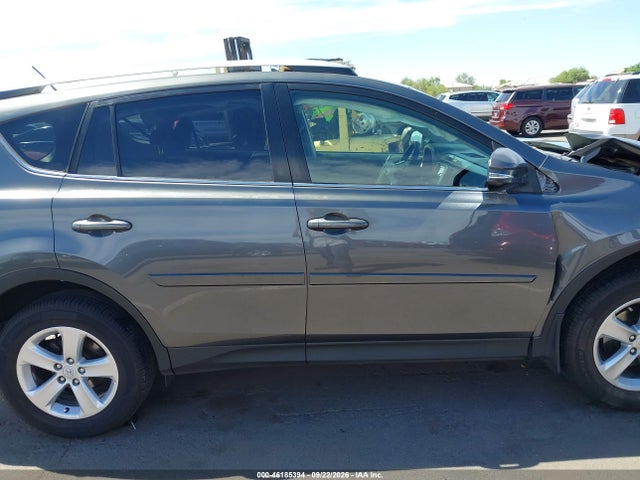 Toyota Rav4 Xle 2014 JTMRFREVXED065307 Image 13