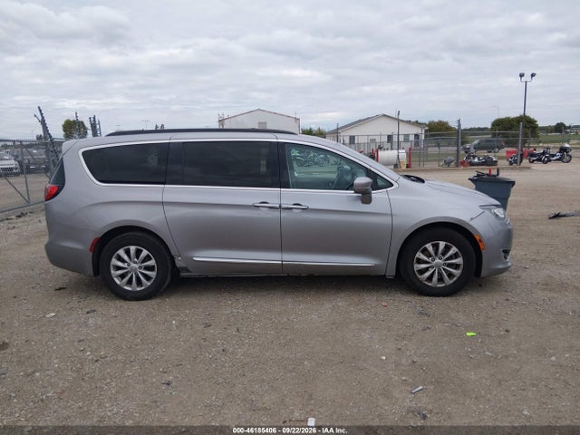 Aukcja sprzedaży 2017 Chrysler Pacifica Touring-l, vin: 2C4RC1BG7HR598992, numer aukcji: 46185406