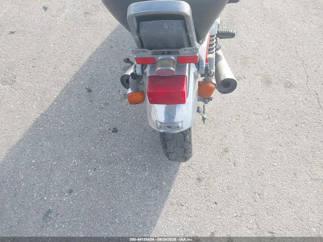 46185434 :رقم المزاد ، JH2RC0715CM000593 vin ، 1982 Honda Vf750 C مزاد بيع
