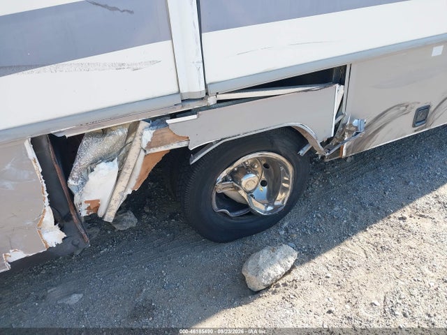 1999 Ford Econoline E450 Super Duty Cutwy  Rv მანქანა იყიდება აუქციონზე, vin: 1FDXE40S5XHC14773, აუქციონის ნომერი: 46185490