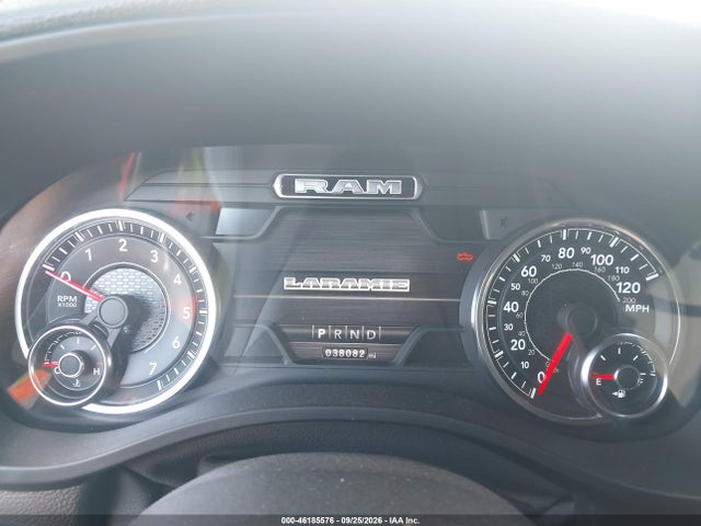 1C6SRFJT3MN627205 RAM 1500 Laramie 4x4 5&#039;7 Box