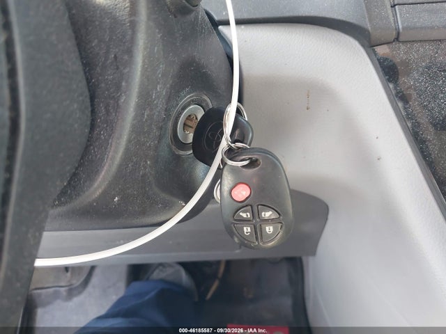 2018 Toyota Sienna Le 8 Passenger მანქანა იყიდება აუქციონზე, vin: 5TDKZ3DC3JS909014, აუქციონის ნომერი: 46185587