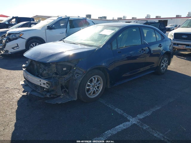 Toyota Corolla Hybrid Le 2022 JTDEAMDE7NJ046832 Image 2