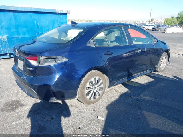 Toyota Corolla Hybrid Le 2022 JTDEAMDE7NJ046832 Image 4