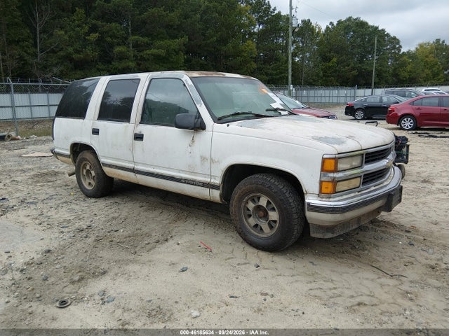 1999 Chevrolet Tahoe Lt მანქანა იყიდება აუქციონზე, vin: 1GNEC13R8XJ411509, აუქციონის ნომერი: 46185634