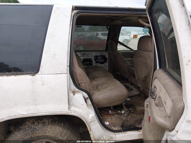 Aukcja sprzedaży 1999 Chevrolet Tahoe Lt, vin: 1GNEC13R8XJ411509, numer aukcji: 46185634