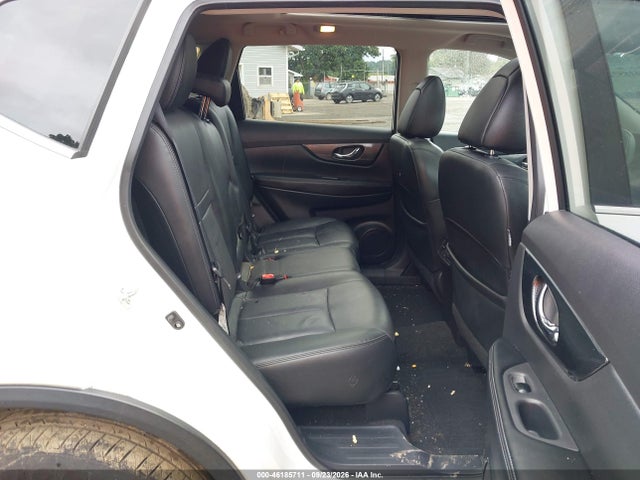 46185711 :رقم المزاد ، 5N1AT2MV1FC913222 vin ، 2015 Nissan Rogue Sl مزاد بيع