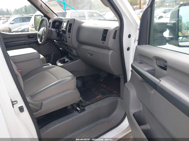 2017 Nissan Nv Cargo Nv3500 Hd Sl V8 მანქანა იყიდება აუქციონზე, vin: 1N6AF0LY6HN810362, აუქციონის ნომერი: 46185787
