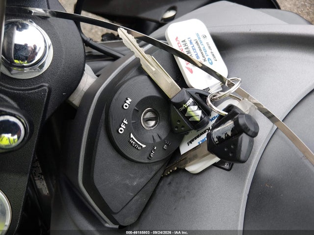 46185803 :رقم المزاد ، JS1GR7NA9F2102449 vin ، 2015 Suzuki Gsx-s750 مزاد بيع