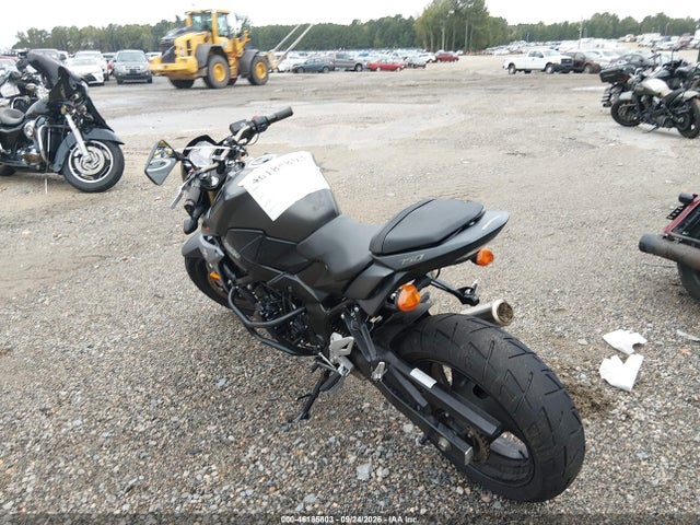 46185803 :رقم المزاد ، JS1GR7NA9F2102449 vin ، 2015 Suzuki Gsx-s750 مزاد بيع