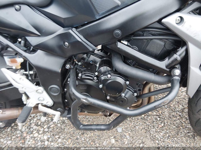 46185803 :رقم المزاد ، JS1GR7NA9F2102449 vin ، 2015 Suzuki Gsx-s750 مزاد بيع