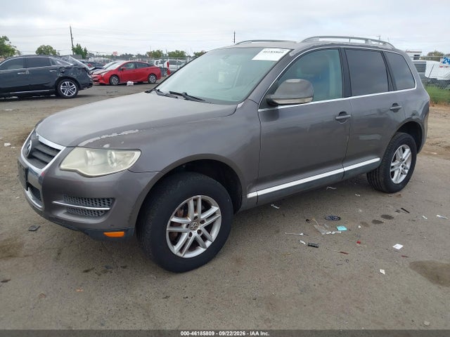 2008 Volkswagen Touareg 2 Vr6 Fsi მანქანა იყიდება აუქციონზე, vin: WVGBE77L28D003307, აუქციონის ნომერი: 46185809
