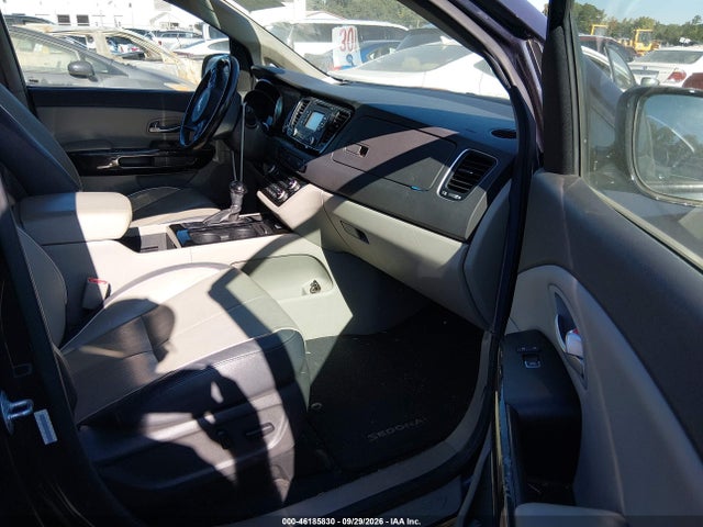 46185830 :رقم المزاد ، KNDMC5C19F6023003 vin ، 2015 Kia Sedona Ex مزاد بيع