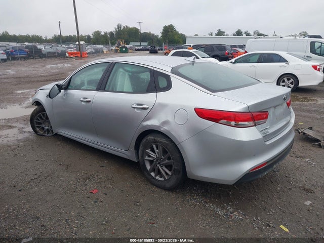 KIA OPTIMA EX 2018 5XXGU4L36JG200350 Image 3
