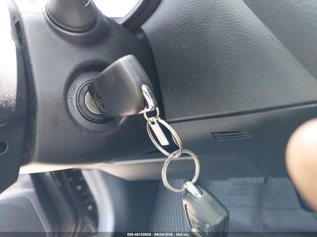 JTDB4MEE2T3040799 Toyota COROLLA LE