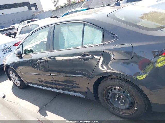 JTDB4MEE2T3040799 Toyota COROLLA LE