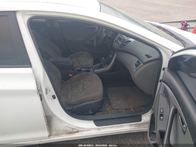 Продаж на аукціоні авто 2015 Hyundai Elantra Se, vin: 5NPDH4AE2FH564336, номер лоту: 46185912