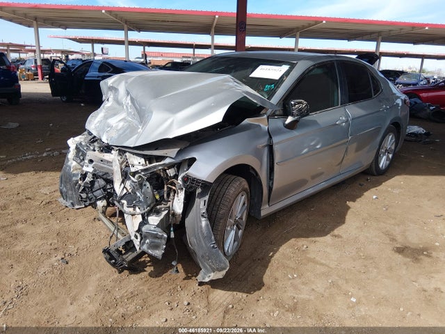 Продаж на аукціоні авто 2021 Toyota Camry Le, vin: 4T1C11AK3MU421964, номер лоту: 46185921