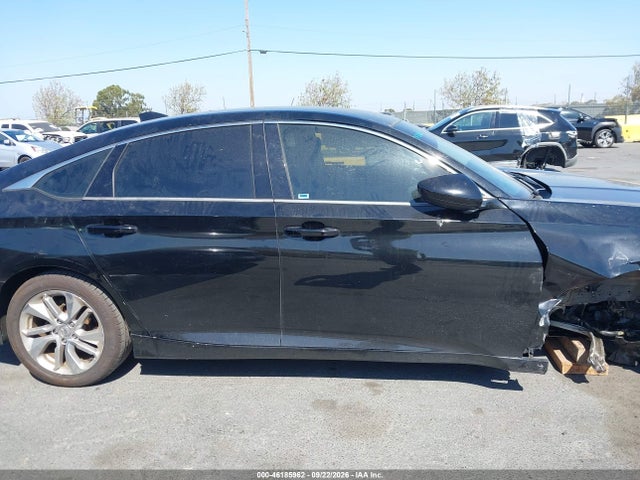 1HGCV1F18KA087598 Honda ACCORD LX