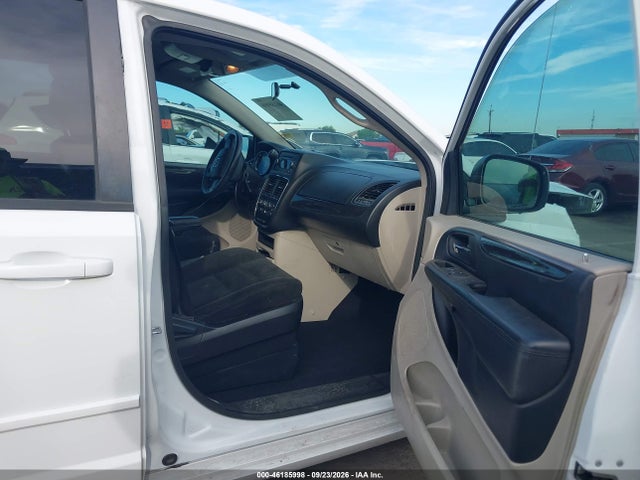 2C4RDGBG1FR670296 Dodge Grand Caravan Se