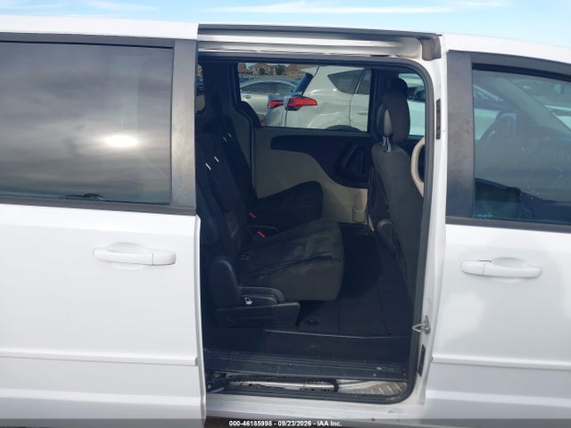 2C4RDGBG1FR670296 Dodge Grand Caravan Se