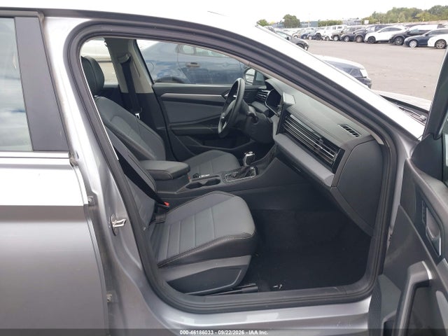 Продаж на аукціоні авто 2025 Volkswagen Jetta 1.5t Se, vin: 3VW7X7BU6SM044343, номер лоту: 46186033