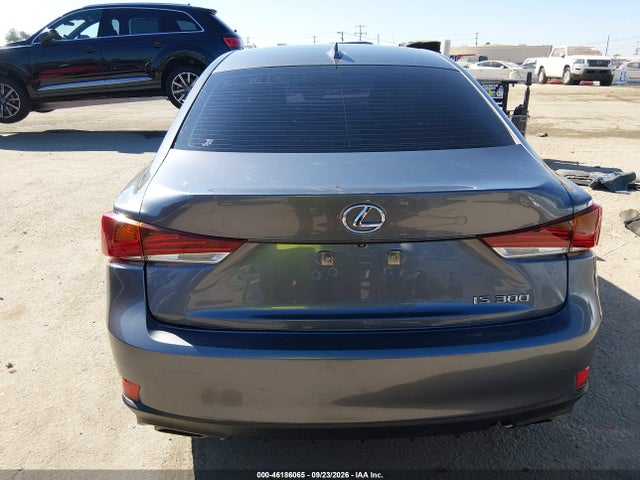 Продажа на аукционе авто 2019 Lexus Is 300, vin: JTHBA1D28K5084578, номер лота: 46186065