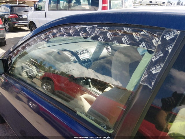 Aukcja sprzedaży 2003 Honda Civic Lx, vin: 1HGEM225X3L017312, numer aukcji: 46186066