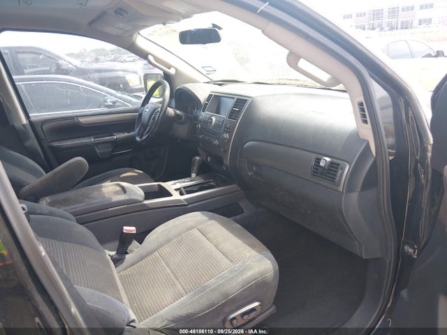 2013 Nissan Armada Sv მანქანა იყიდება აუქციონზე, vin: 5N1BA0ND0DN604637, აუქციონის ნომერი: 46186110