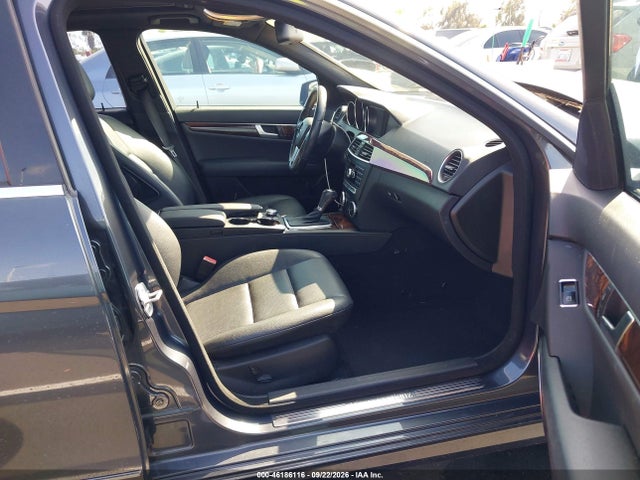WDDGF4HB2EA957098 Mercedes-Benz C 250 Sport