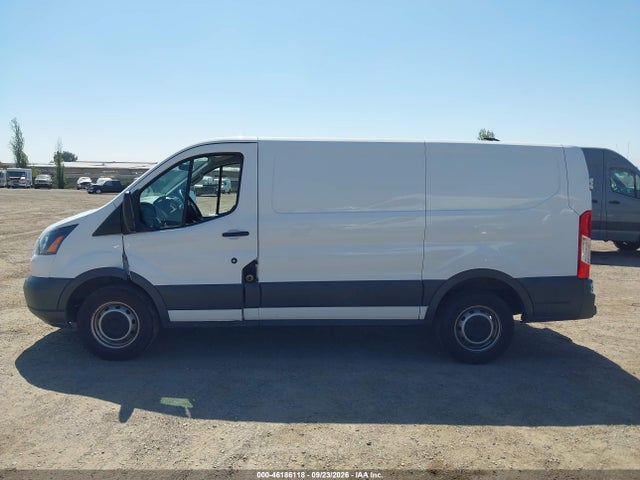 Ford Transit-150 2015 1FTNE1ZM6FKA79125 Image 15