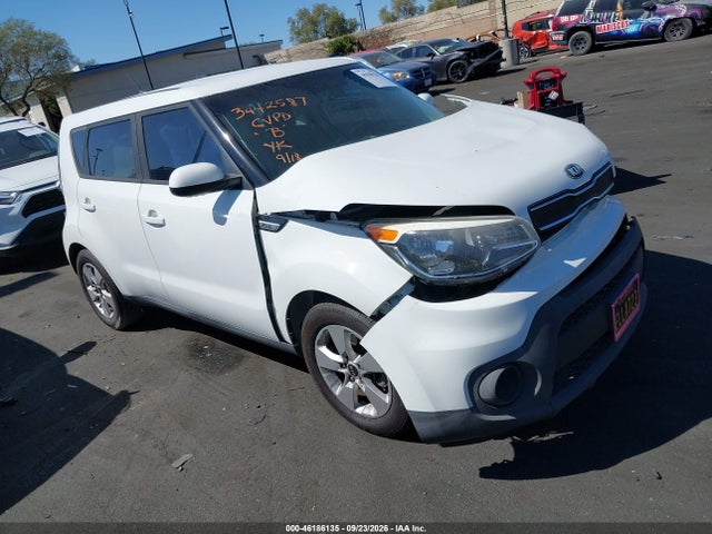 2017 Kia Soul მანქანა იყიდება აუქციონზე, vin: KNDJN2A21H7499816, აუქციონის ნომერი: 46186135