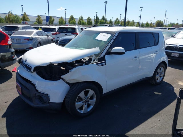 2017 Kia Soul მანქანა იყიდება აუქციონზე, vin: KNDJN2A21H7499816, აუქციონის ნომერი: 46186135