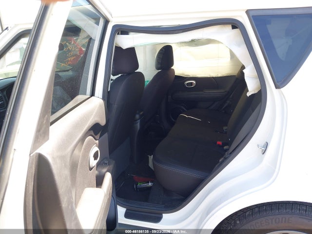 2017 Kia Soul მანქანა იყიდება აუქციონზე, vin: KNDJN2A21H7499816, აუქციონის ნომერი: 46186135