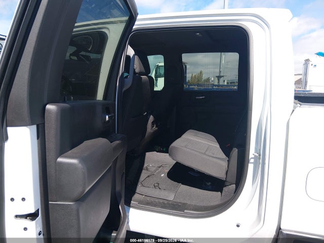 1GC4YNEY5NF303141 Chevrolet Silverado 2500hd 4wd Standard Bed Lt
