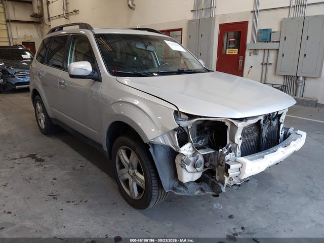 Продажа на аукционе авто 2010 Subaru Forester 2.5x Premium, vin: JF2SH6CC8AH786192, номер лота: 46186196