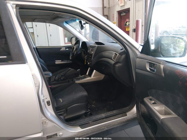 Продажа на аукционе авто 2010 Subaru Forester 2.5x Premium, vin: JF2SH6CC8AH786192, номер лота: 46186196