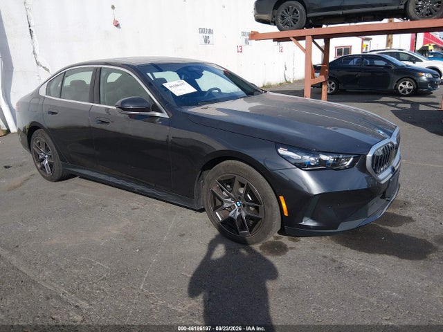 Aukcja sprzedaży 2027 Bmw 530i, vin: WBA53FJ03VCY36807, numer aukcji: 46186197