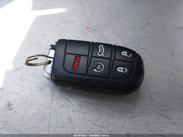 ZACCJBAB7JPH89877 Jeep Renegade Upland Edition 4x4