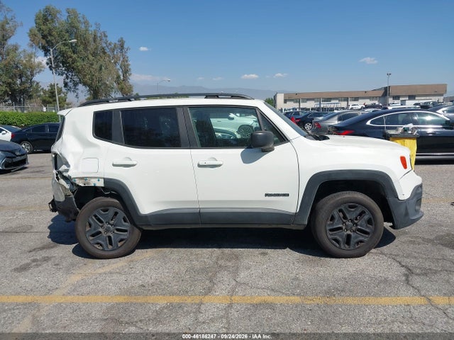 ZACCJBAB7JPH89877 Jeep Renegade Upland Edition 4x4