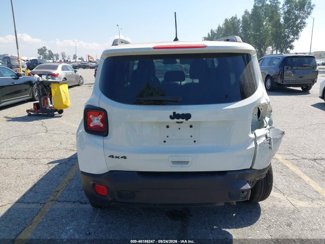 ZACCJBAB7JPH89877 Jeep Renegade Upland Edition 4x4
