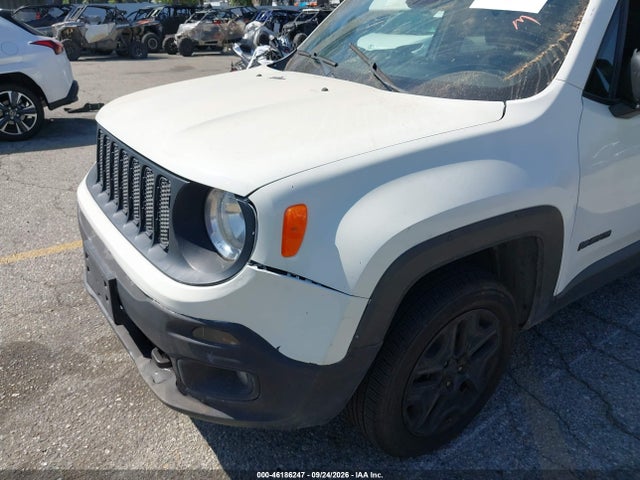ZACCJBAB7JPH89877 Jeep Renegade Upland Edition 4x4