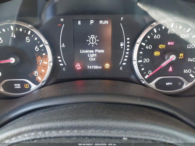 ZACCJBAB7JPH89877 Jeep Renegade Upland Edition 4x4