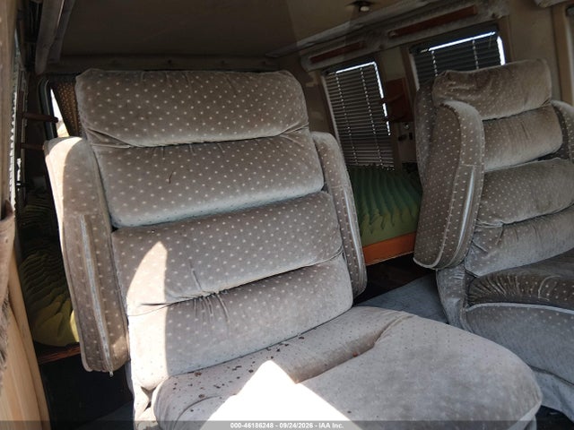 1985 Ford Econoline E150 Van მანქანა იყიდება აუქციონზე, vin: 1FDEE14F7FHA65512, აუქციონის ნომერი: 46186248