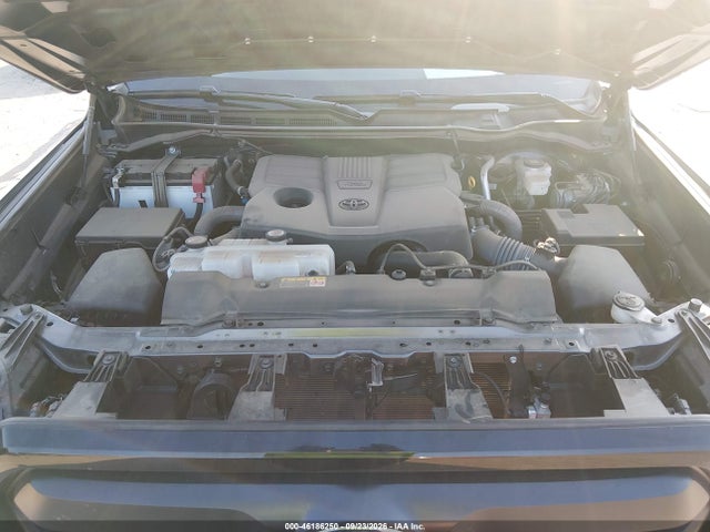 2025 Toyota Tundra Sr მანქანა იყიდება აუქციონზე, vin: 5TFKB5AB1SX047869, აუქციონის ნომერი: 46186250