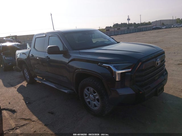 2025 Toyota Tundra Sr მანქანა იყიდება აუქციონზე, vin: 5TFKB5AB1SX047869, აუქციონის ნომერი: 46186250