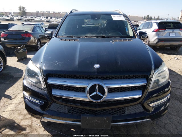 2015 Mercedes-benz Gl 450 4matic მანქანა იყიდება აუქციონზე, vin: 4JGDF6EE7FA443056, აუქციონის ნომერი: 46186287