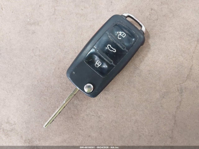 1VWBS7A3XEC035698 Volkswagen Passat 1.8t Se